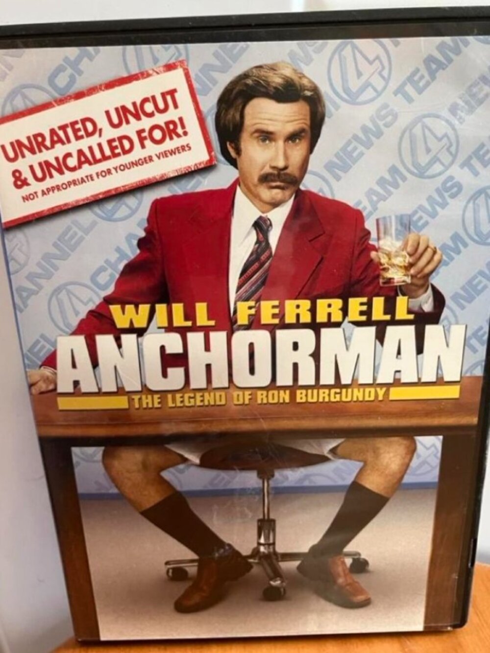 Anchorman: The Legend of Ron Burgundy DVD Movie